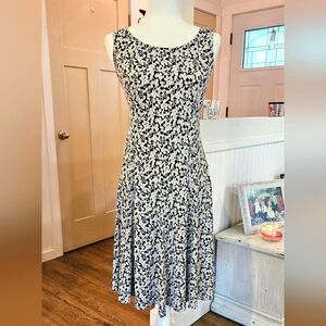 Hardly Worn - PERCEPTIONS - White/Yellow Paisley Print on Black Dress - Size M